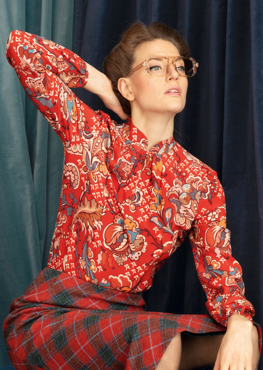 seidenbluse modell: marcy liberty "weaver' s brocade" red
